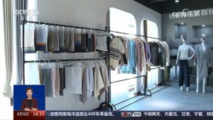 饮料瓶变身奥运领奖服？央视走进海利一问到底插图6